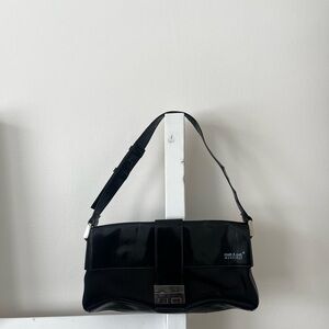 Vintage Matt & Nat Glossy Black Messenger Bag